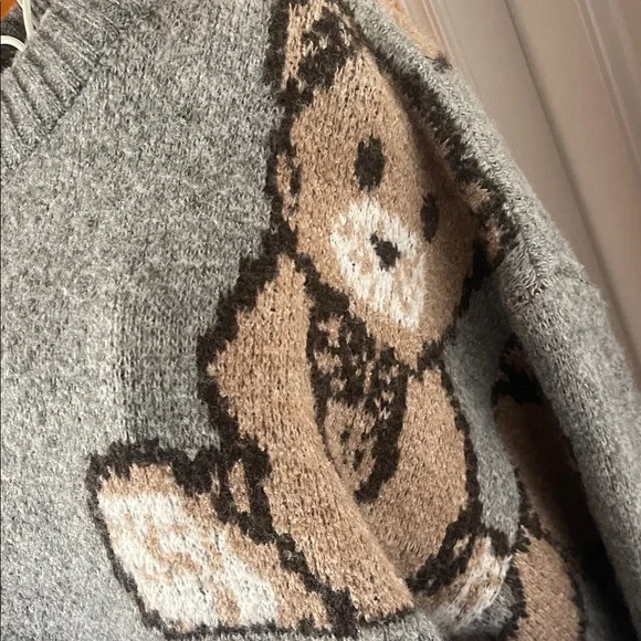 Teddy Bear Jacquard Knit Cropped Sweater - Size S - Picture 4 of 12